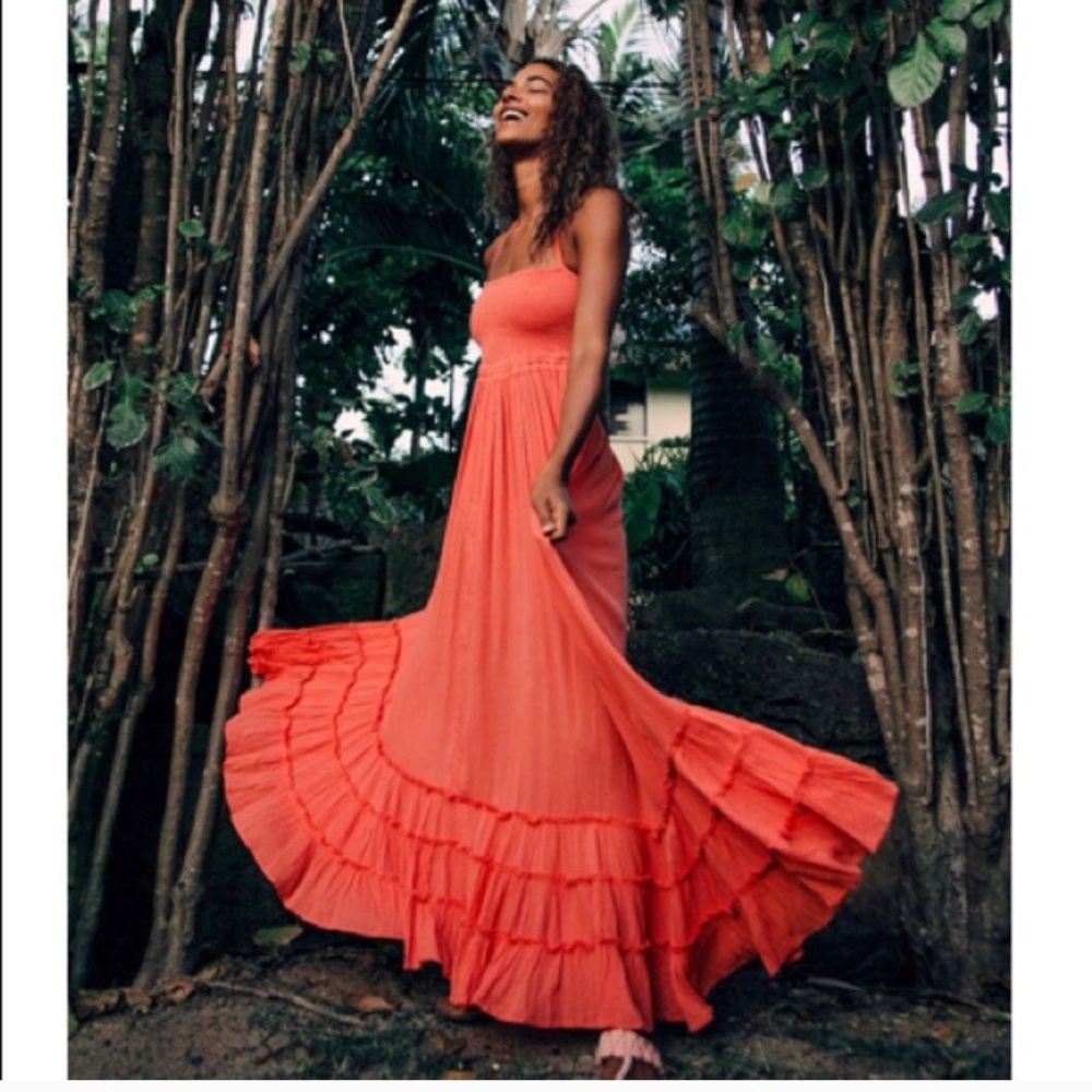 Extratropical Maxi Dress